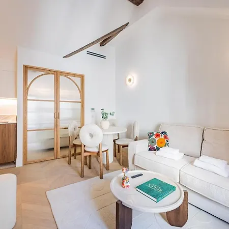 10 New 4 People - Saint-germain Notre-dame Apartamento