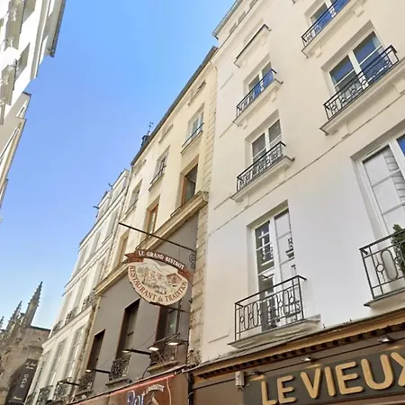 10 New 4 People - Saint-germain Notre-dame *